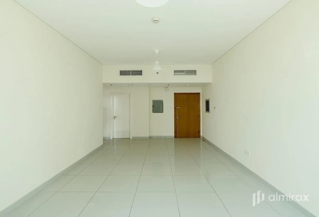 1BR w Balcony | Strategic Location | Rented
