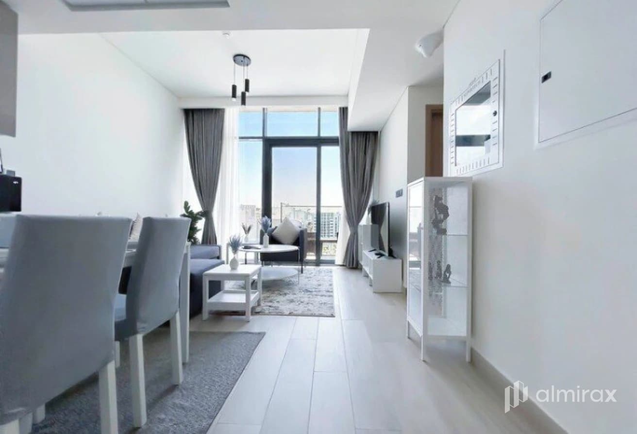 Fully Furnished 1BR| High Floor| Pool View