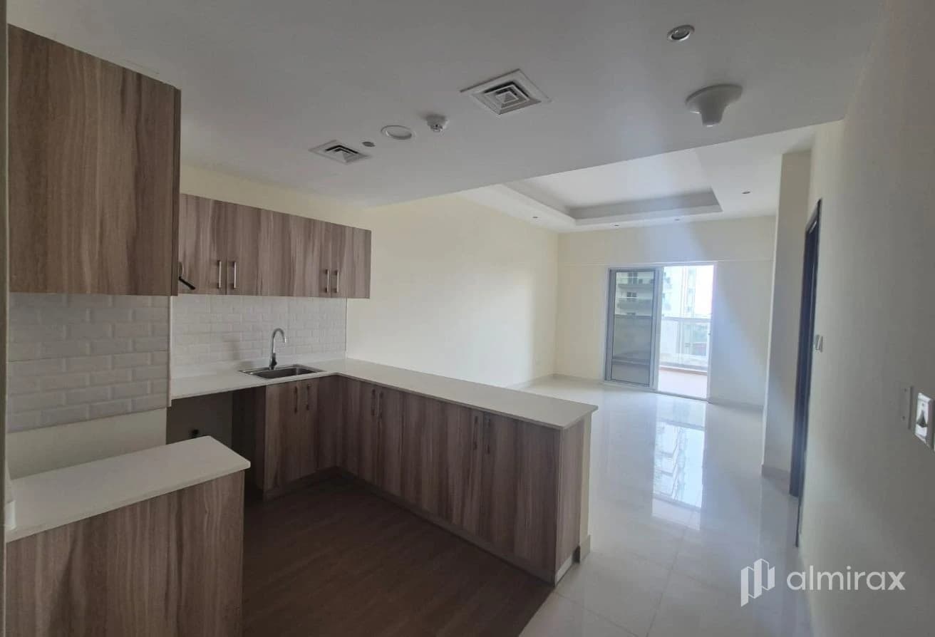 Hot Deal! | Strategic Location| High Floor| Rented