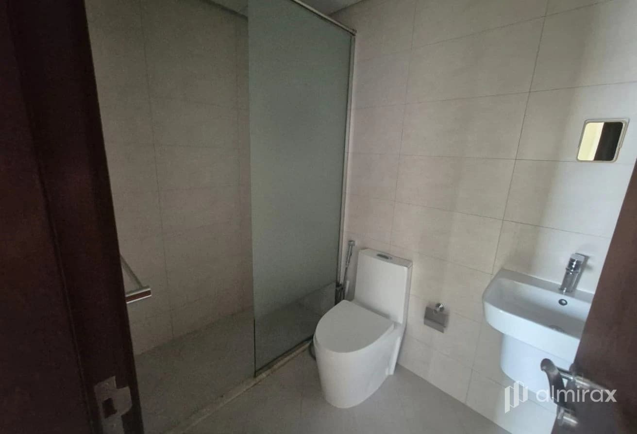 Hot Deal! | Strategic Location| High Floor| Rented