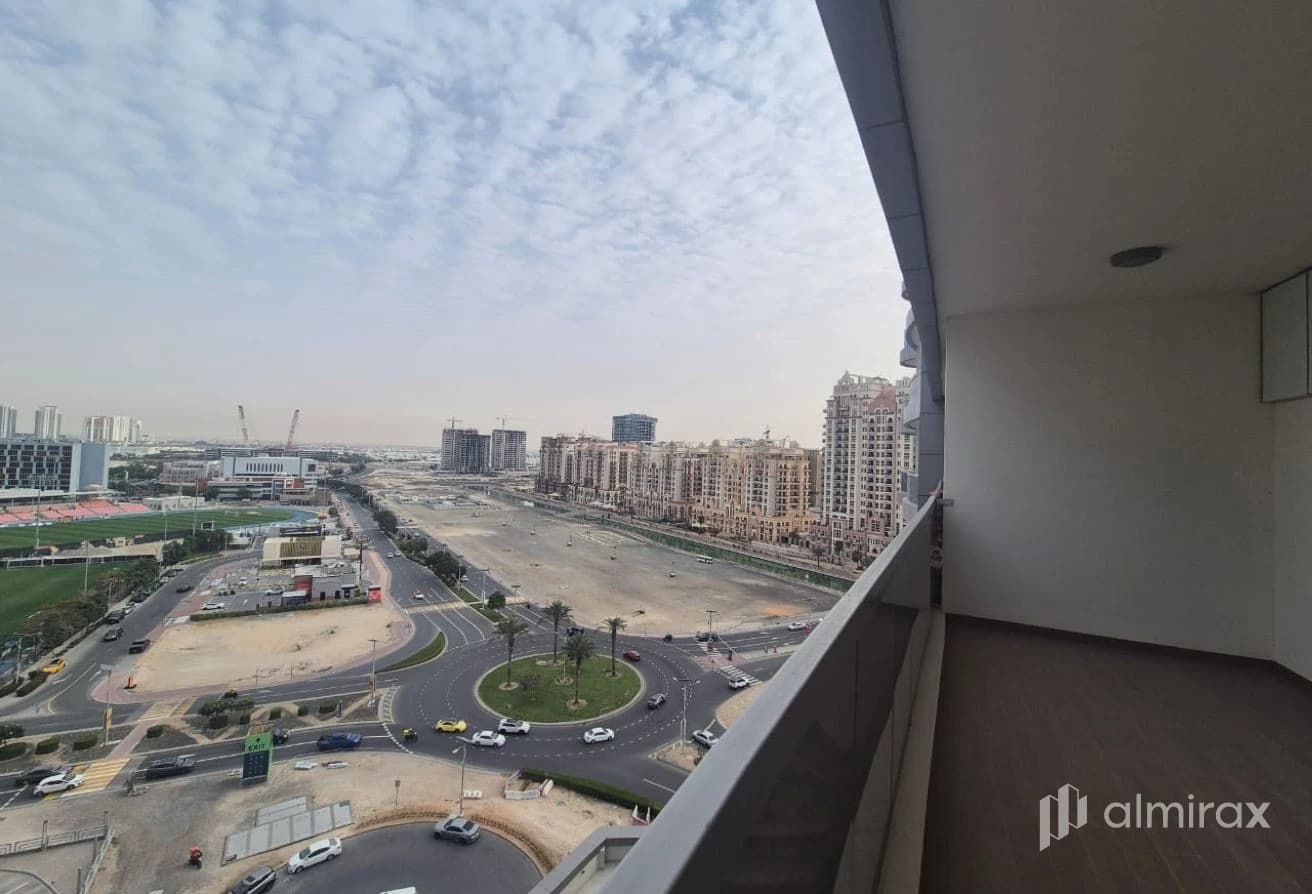 Hot Deal! | Strategic Location| High Floor| Rented