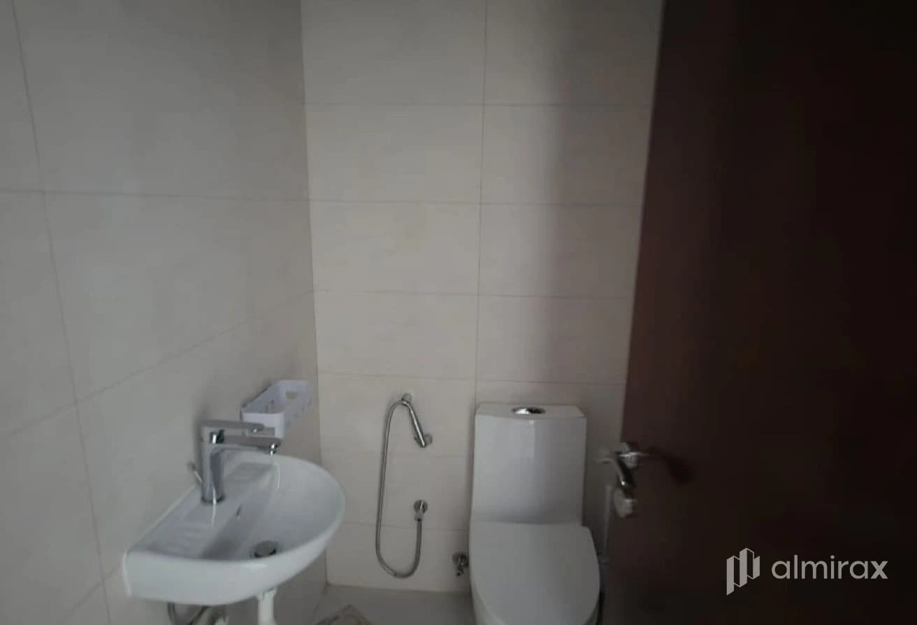 Hot Deal! | Strategic Location| High Floor| Rented