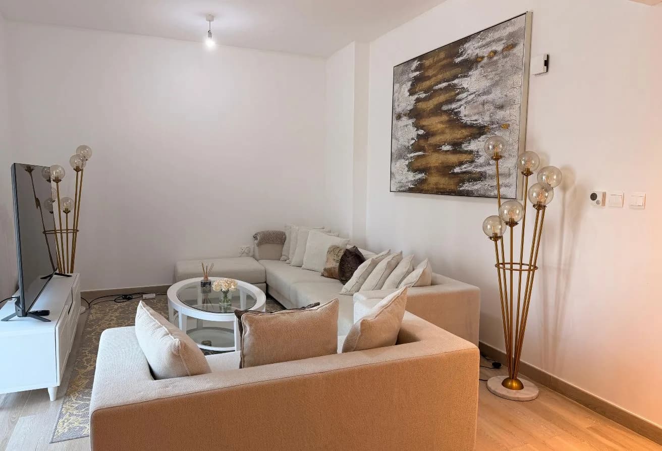 Fully Furnished | Canal View | Corner Unit