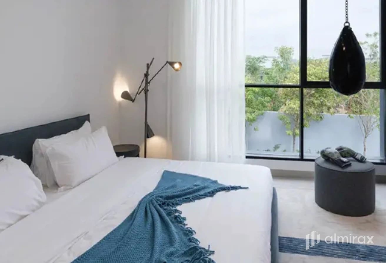 Luxury 4BR+Maid | Single Row | HO Soon