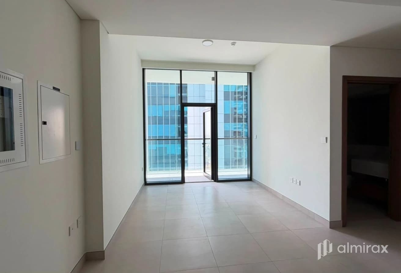 Brand New 1 BR  | Prime Location | Ready