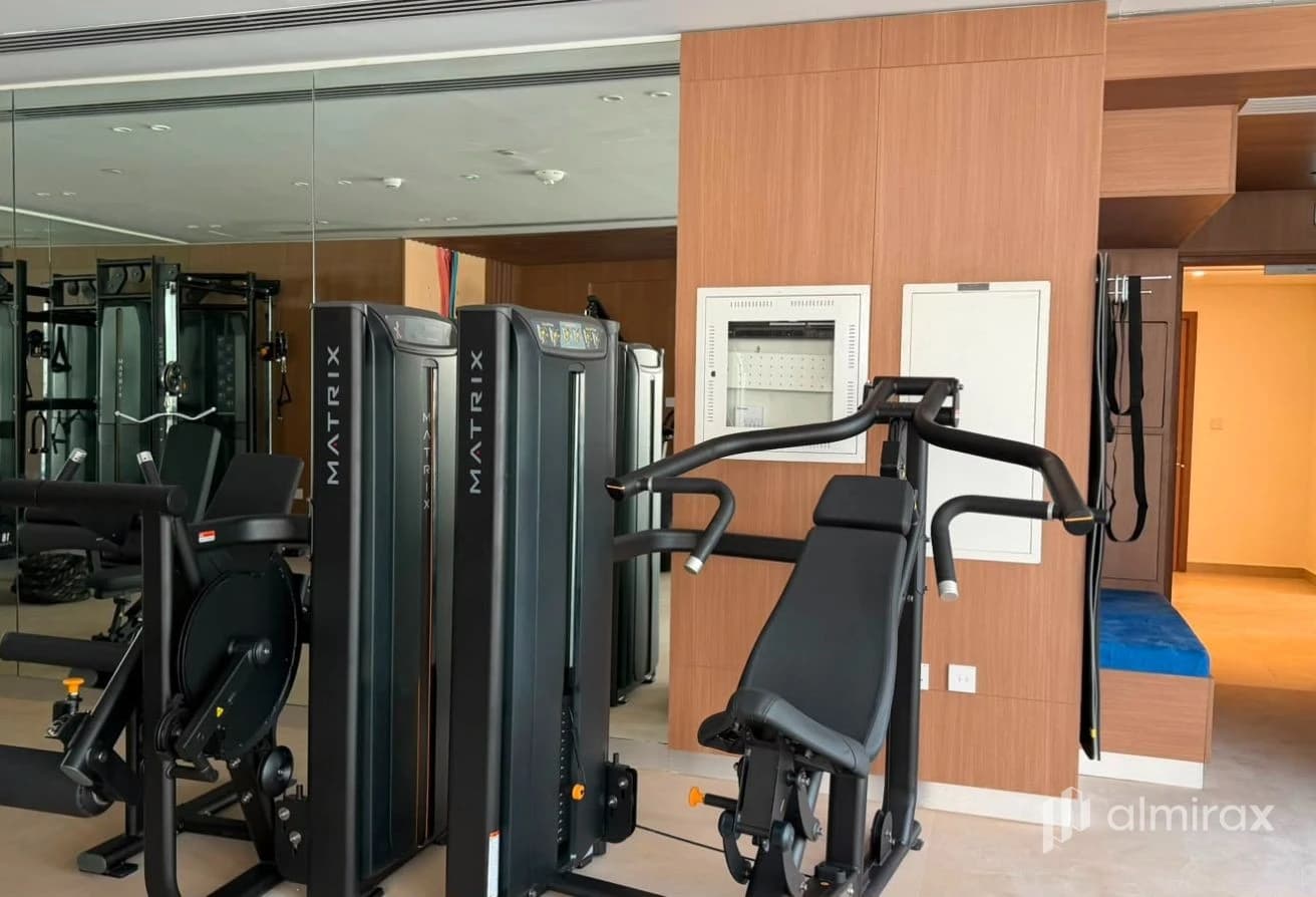 Brand New 1 BR  | Prime Location | Ready