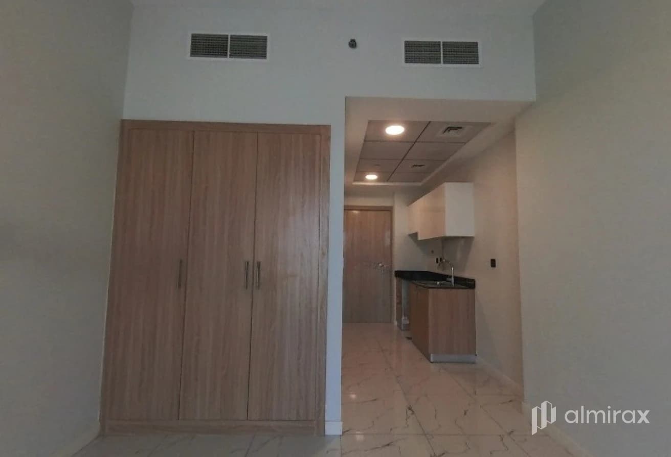 Great Deal! | Modern Studio | Prime Location