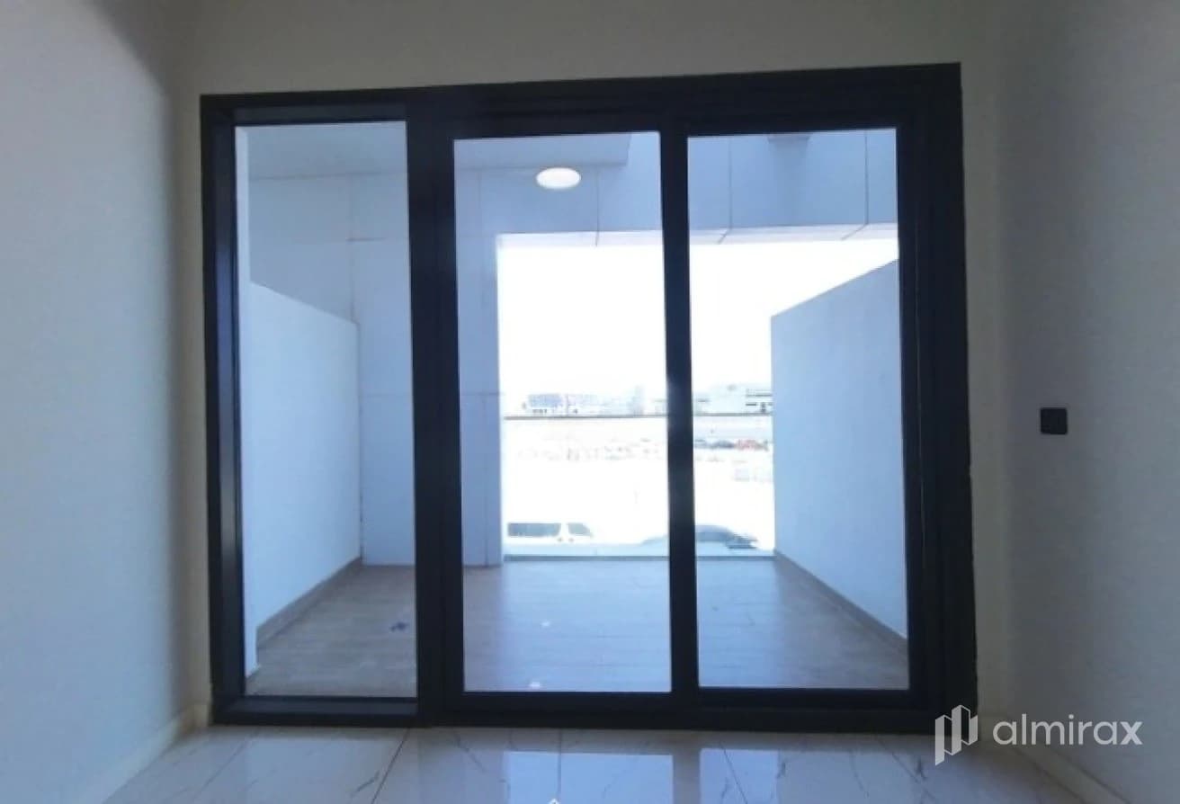 Great Deal! | Modern Studio | Prime Location