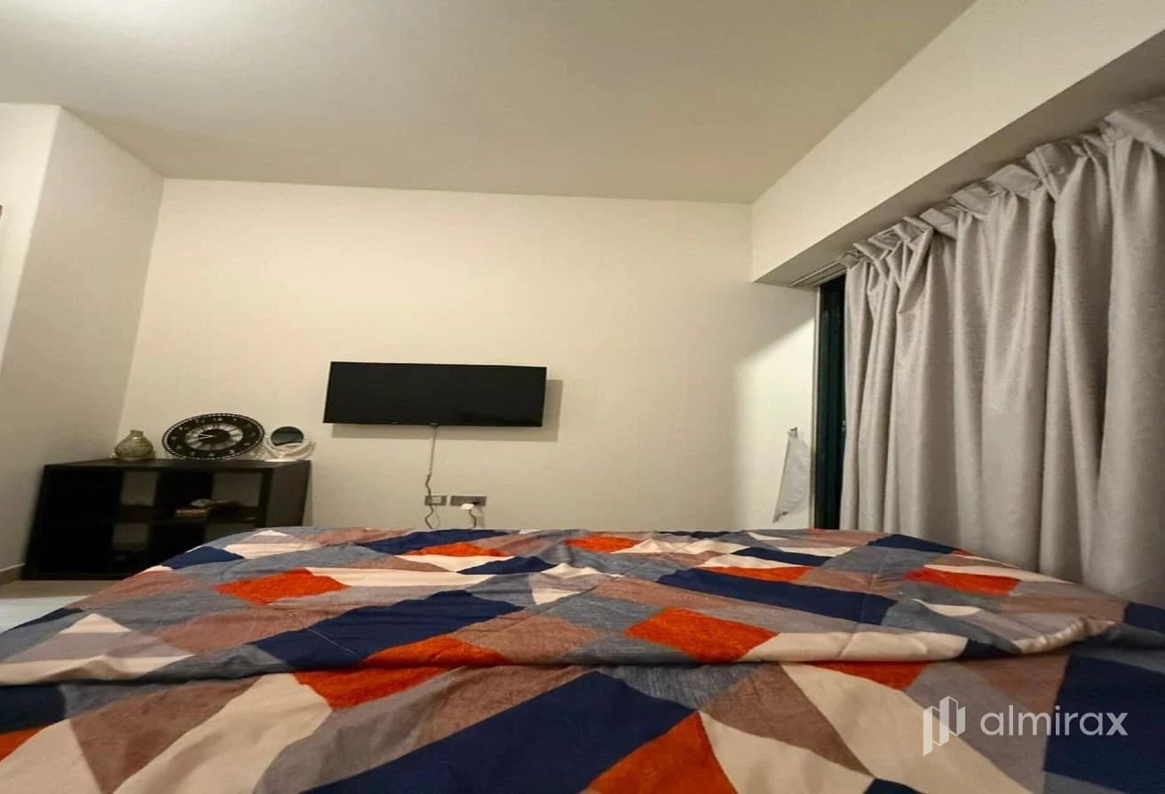 Hot Deal! | 2 cheques | Furnished Studio