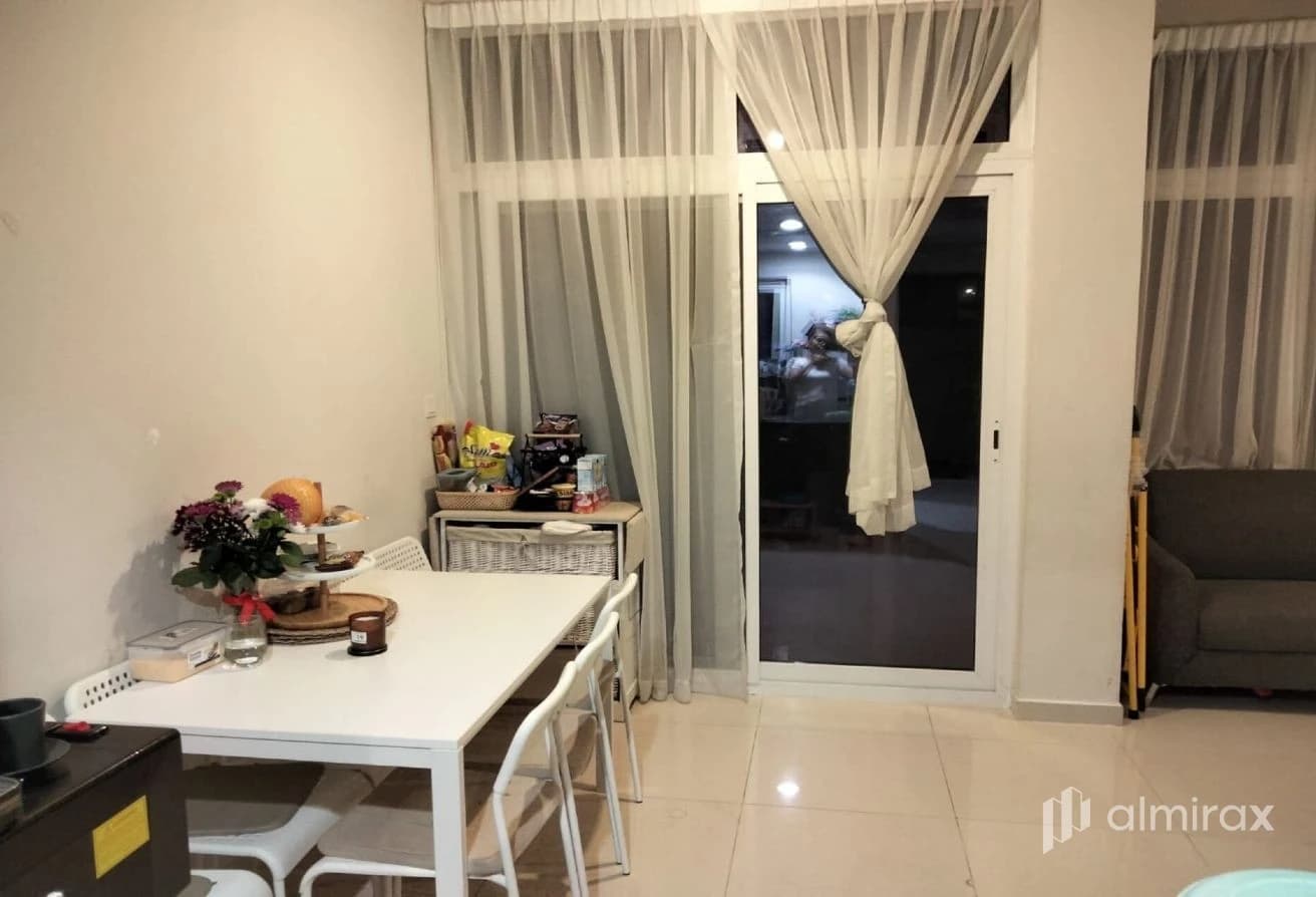 Hot Deal! | 3BR TH | Prime Location