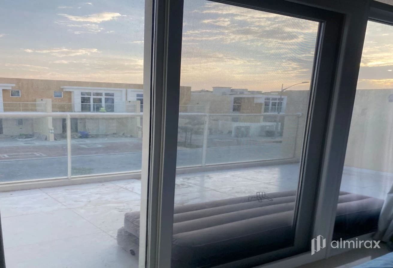 Hot Deal! | 3BR TH | Prime Location