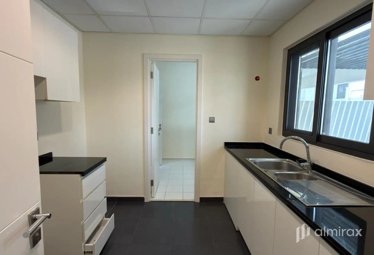 3BR TH + Maid | Private Garden | Prime Location