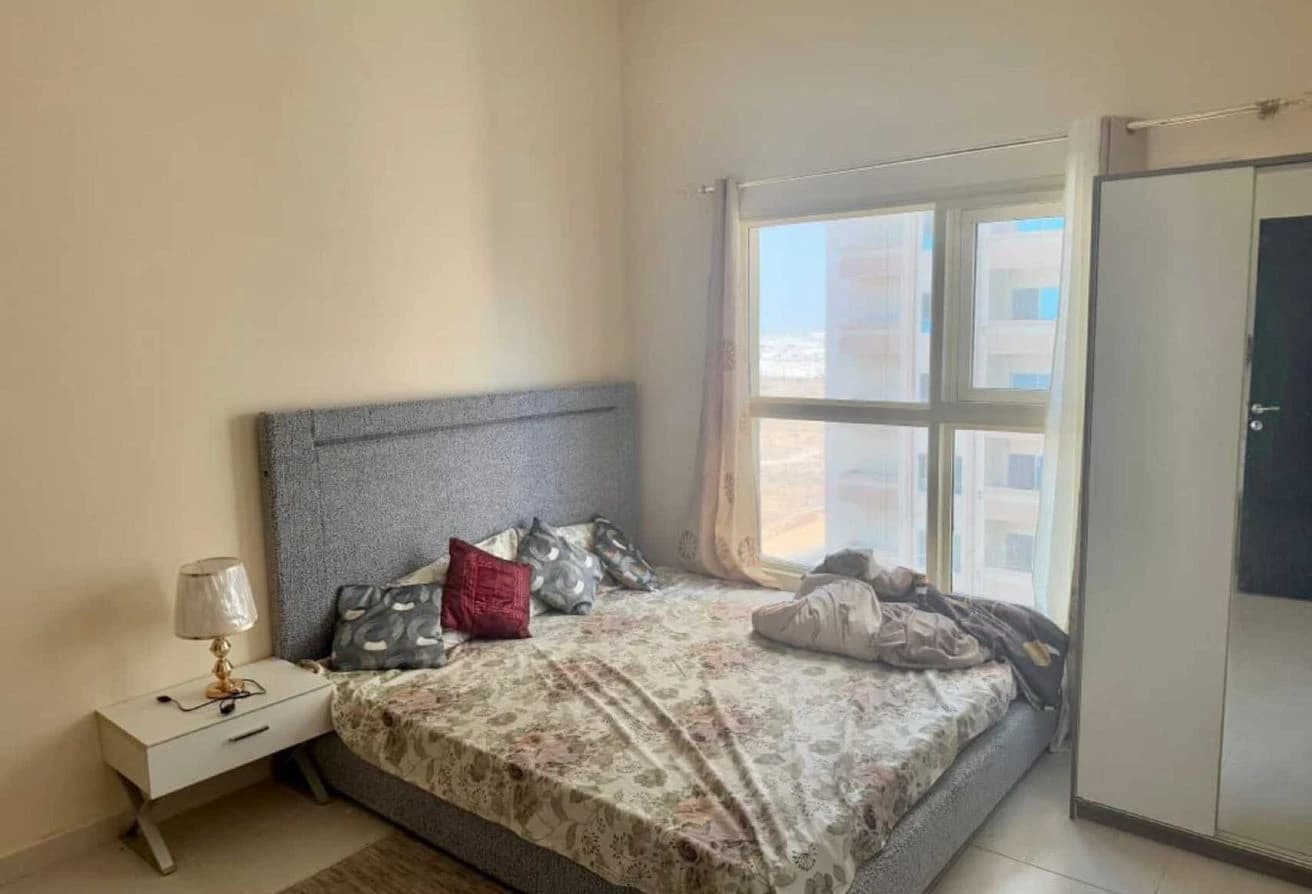Great Deal! | Spacious 1BR | High Floor | Balcony