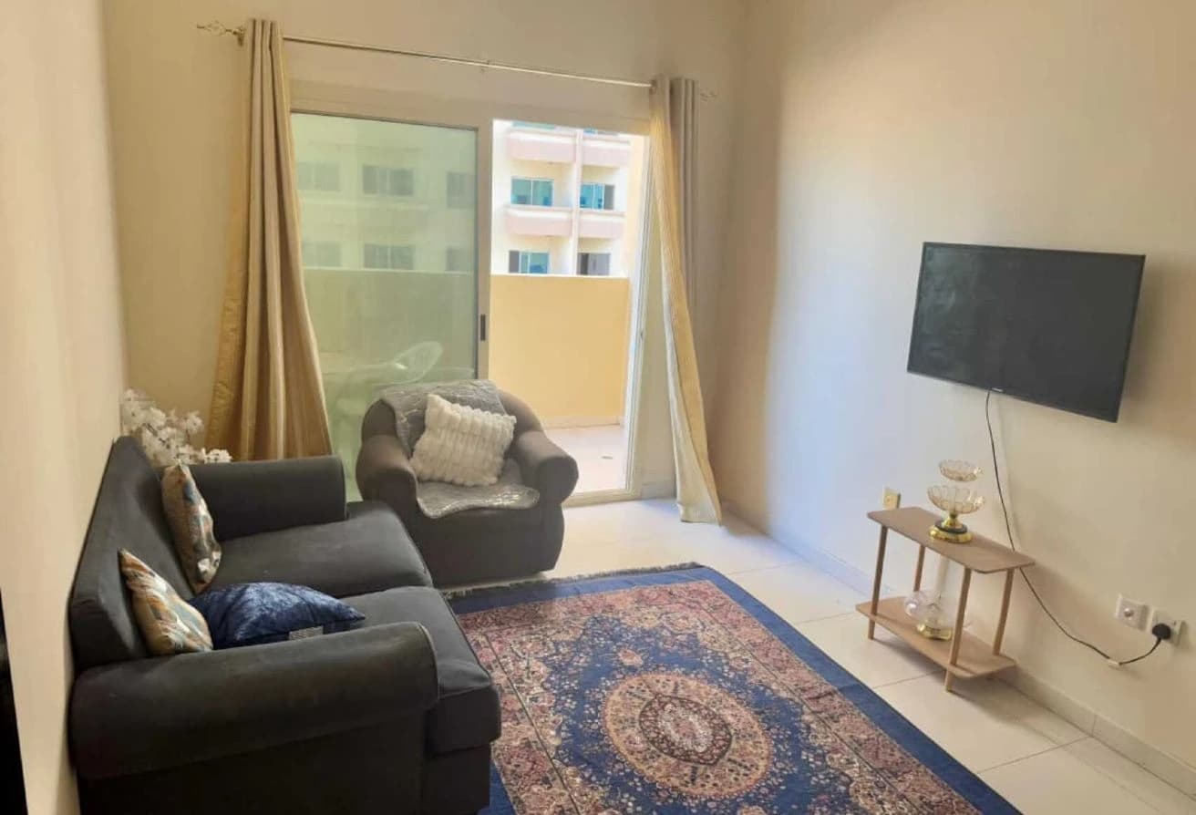 Great Deal! | Spacious 1BR | High Floor | Balcony