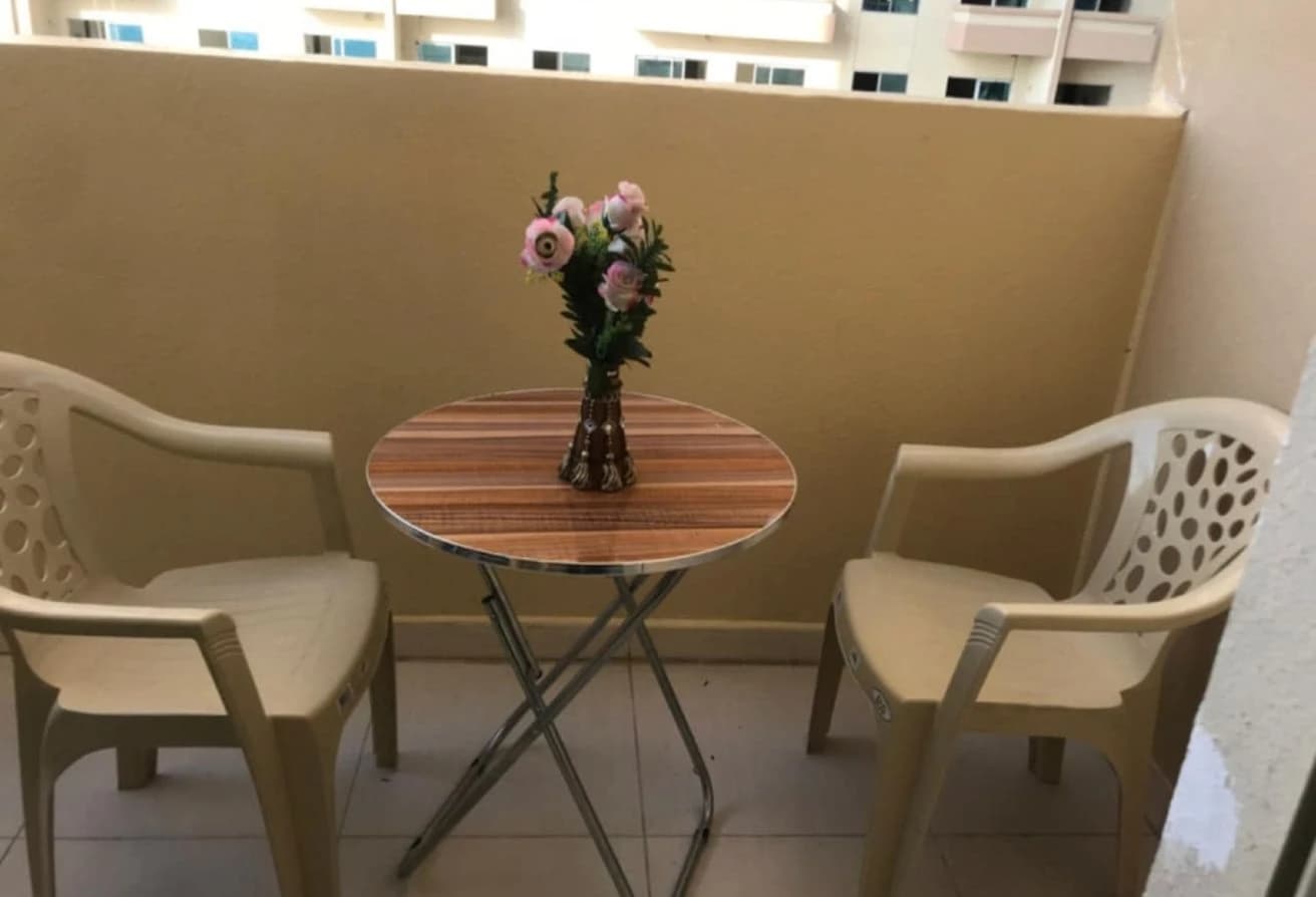 Great Deal! | Spacious 1BR | High Floor | Balcony
