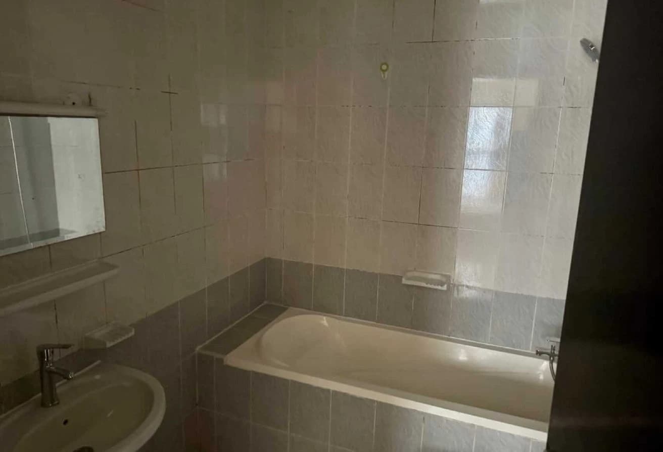 Great Deal! | Spacious 1BR | High Floor | Balcony