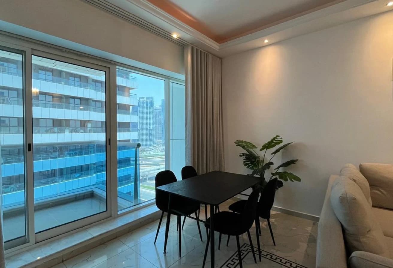 Best Deal! | Fully Furnished 1BR | 4 Cheques