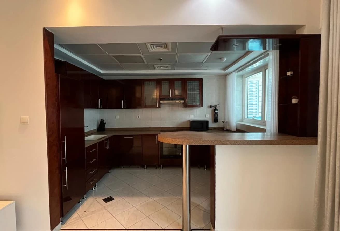 Best Deal! | Fully Furnished 1BR | 4 Cheques