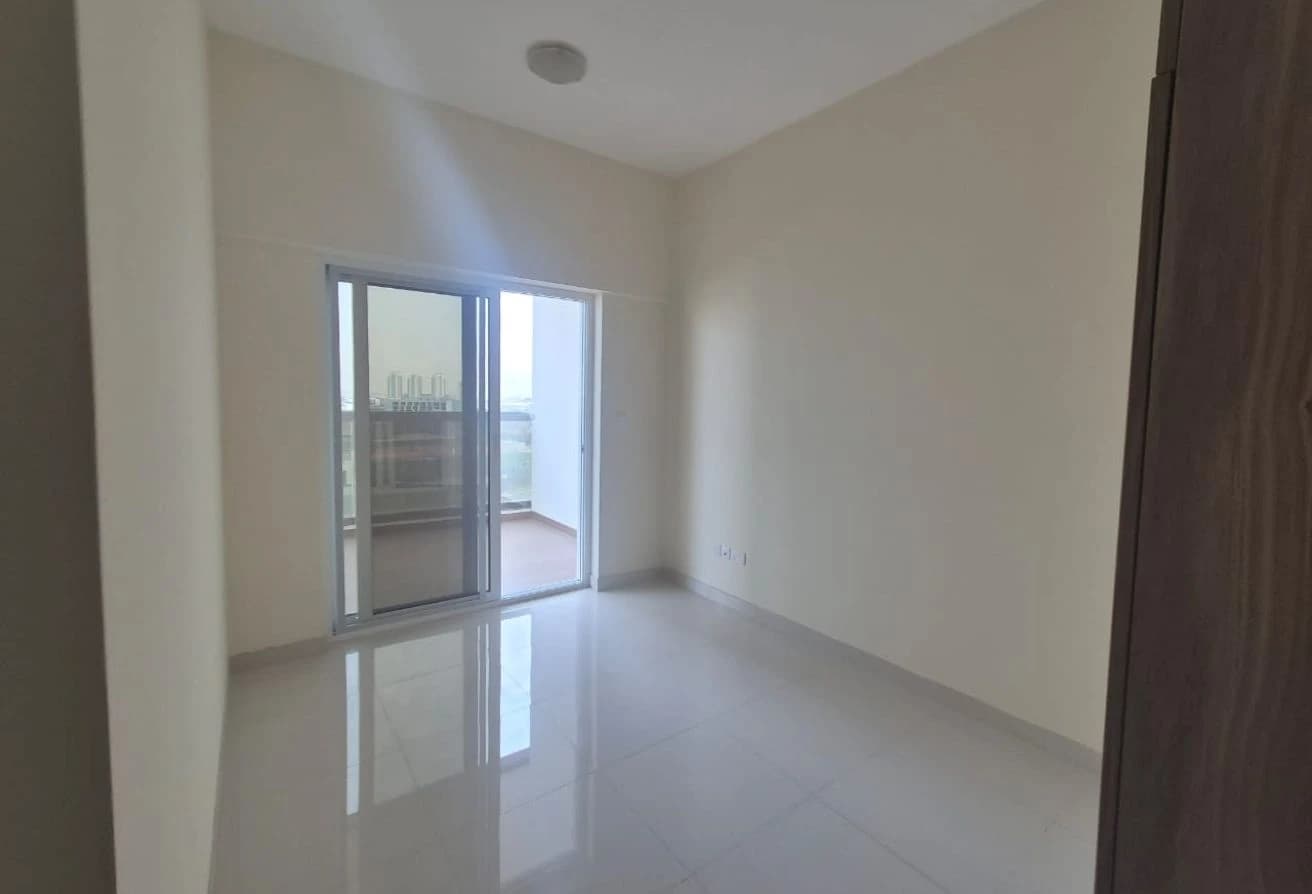 Hot Deal! | Strategic Location| High Floor| Rented