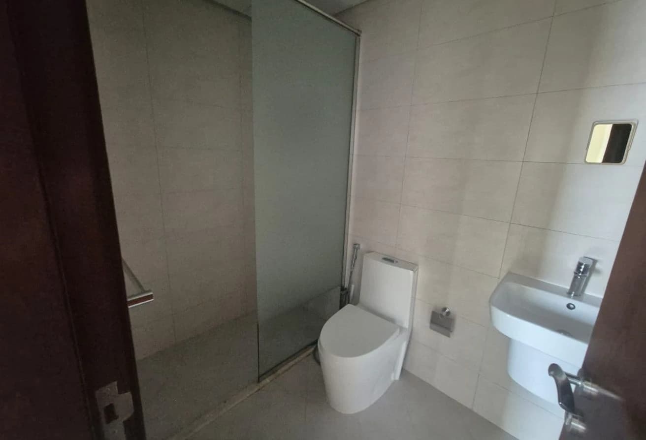 Hot Deal! | Strategic Location| High Floor| Rented