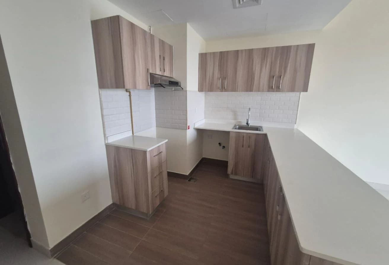 Hot Deal! | Strategic Location| High Floor| Rented