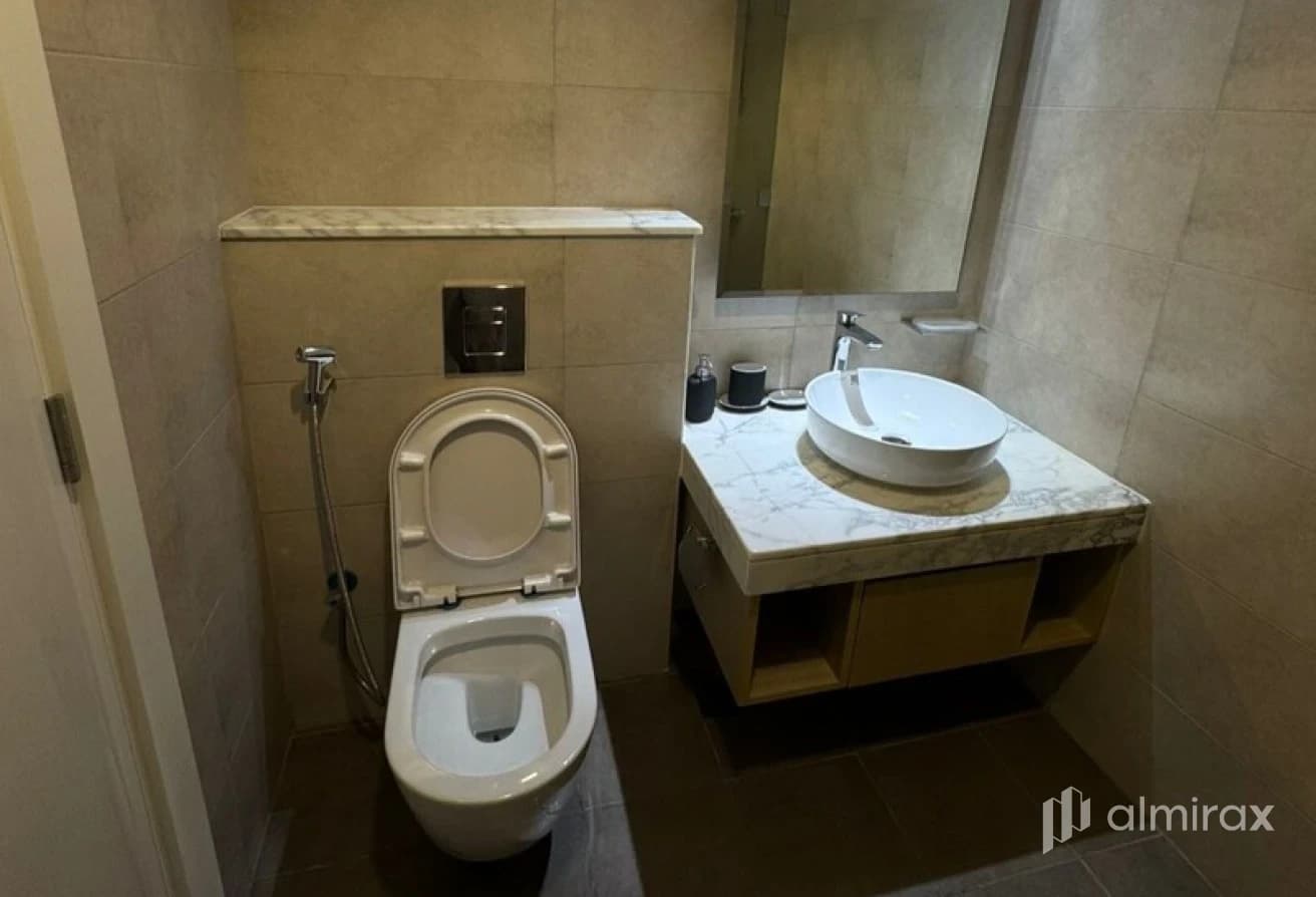 Fully Furnished | Prime Location | High Floor
