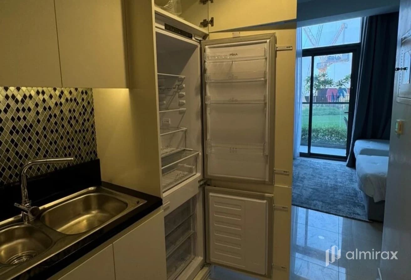 Fully Furnished | Prime Location | High Floor