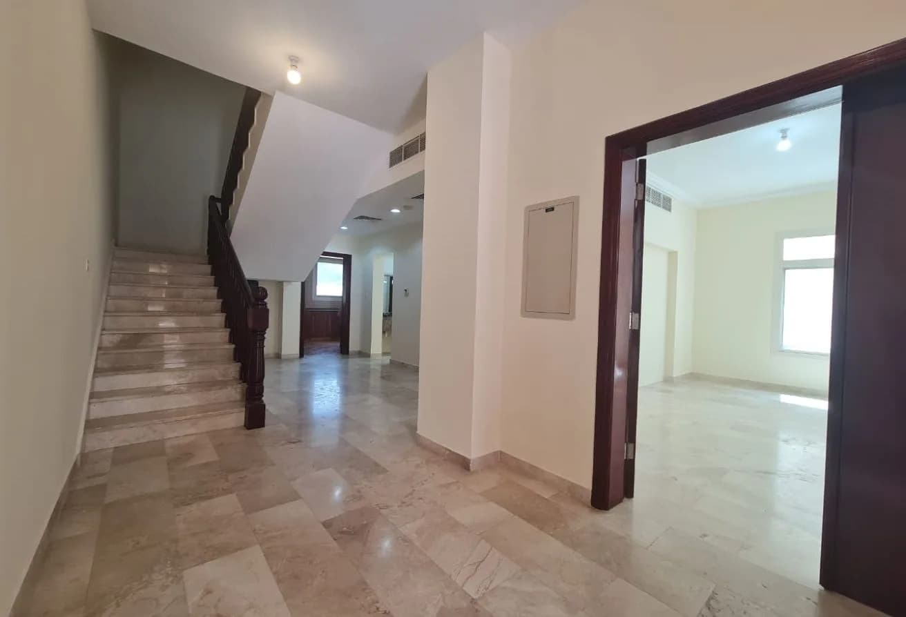 5BR+Maid + Storage Compound villa | Vacant