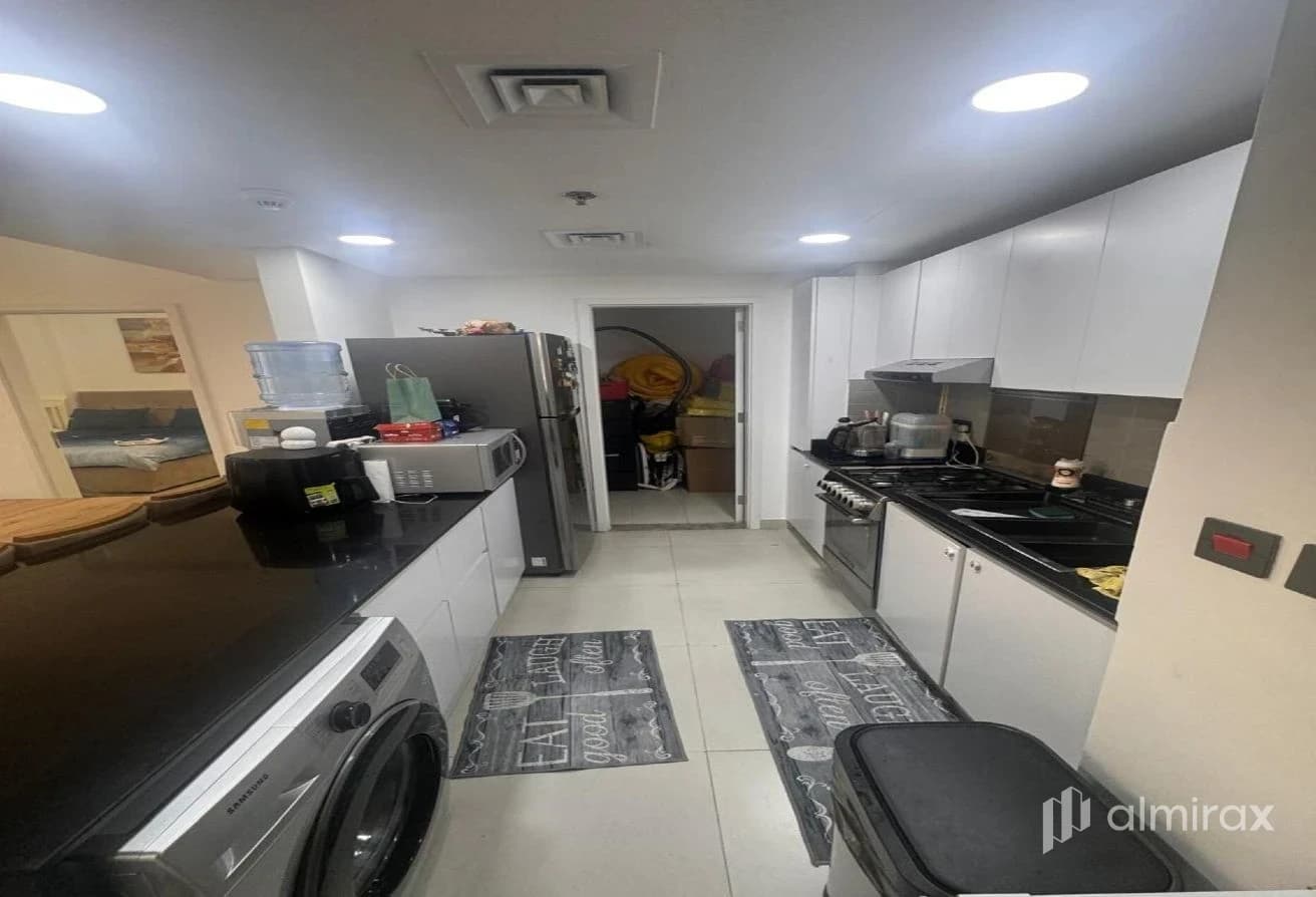Furnished 2BR | Spacious Layout | Community View