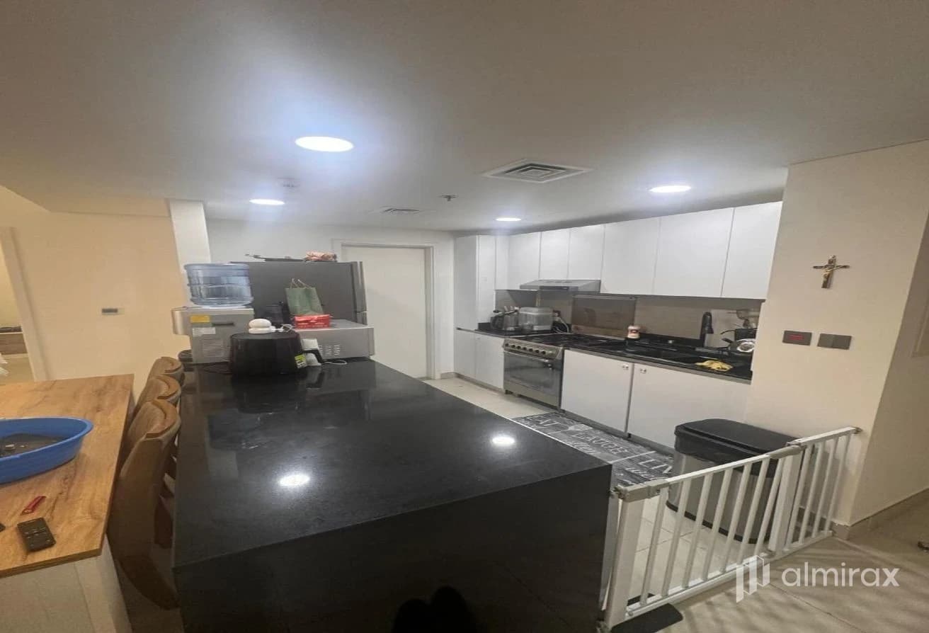 Furnished 2BR | Spacious Layout | Community View