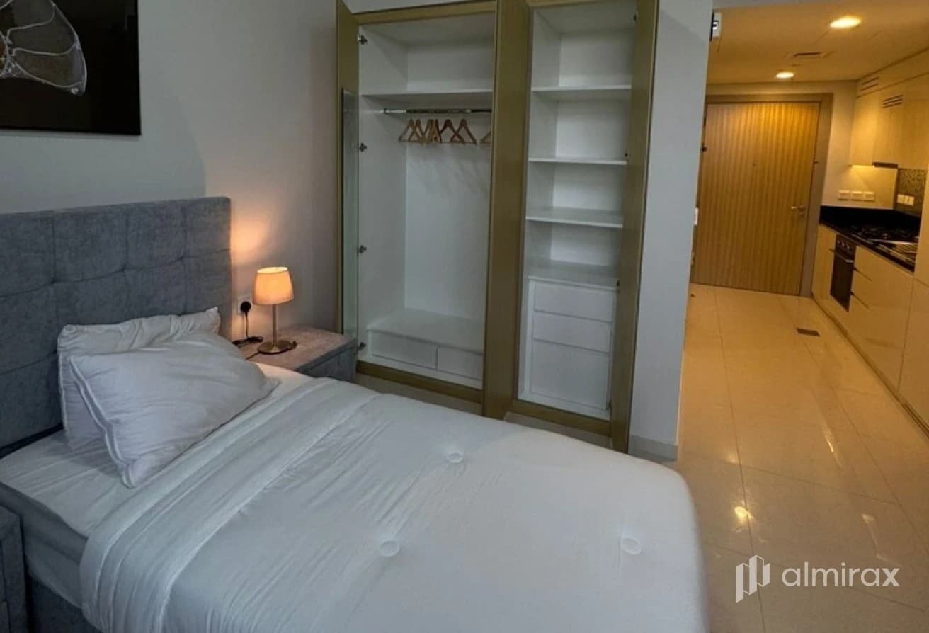 Great Deal! | Fully Furnished | 2 - 4 Cheques