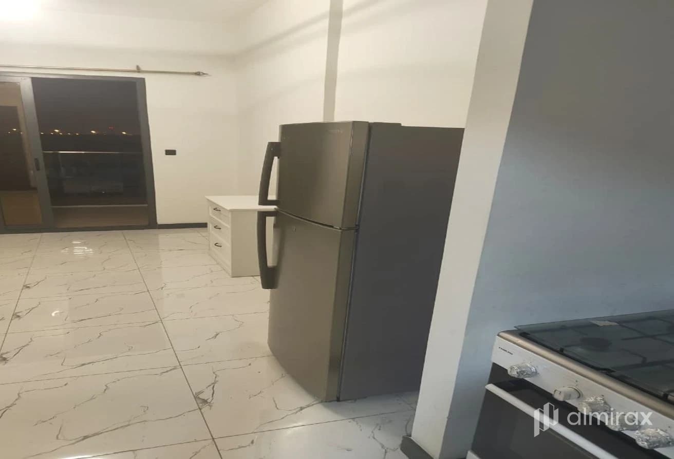 Great Deal! | 4 Cheques | Studio | Vacant